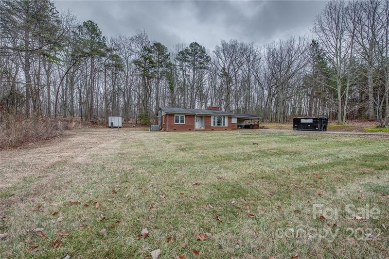 505 Jerry Crump Rd, Lincolnton, NC 28092