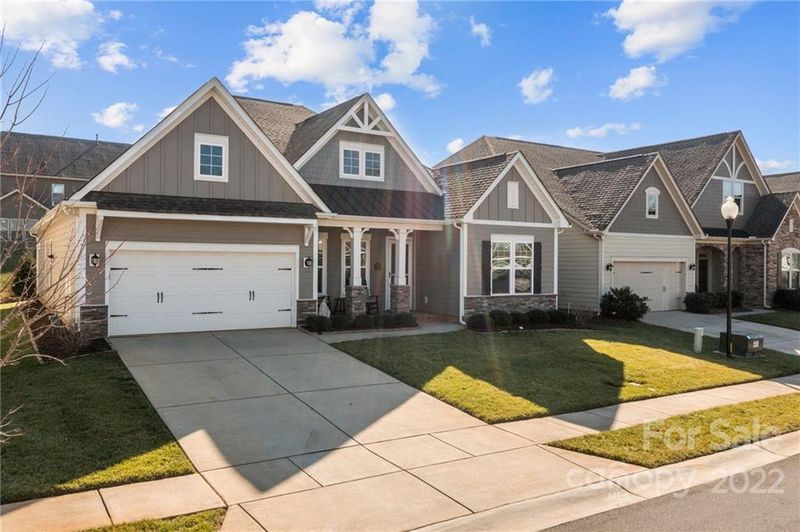 1914 Painted Horse Dr, Indian Trail, NC 28079