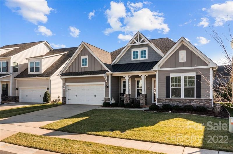 1914 Painted Horse Dr, Indian Trail, NC 28079