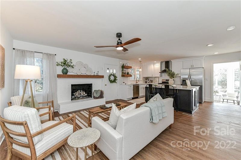 10100 Washam Potts Rd, Cornelius, NC 28031
