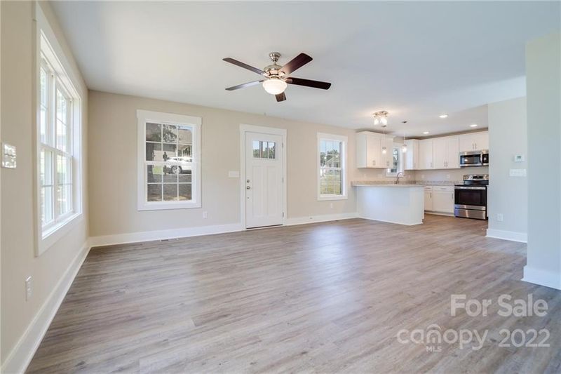 1208 Singletary Ln, York, SC 29745