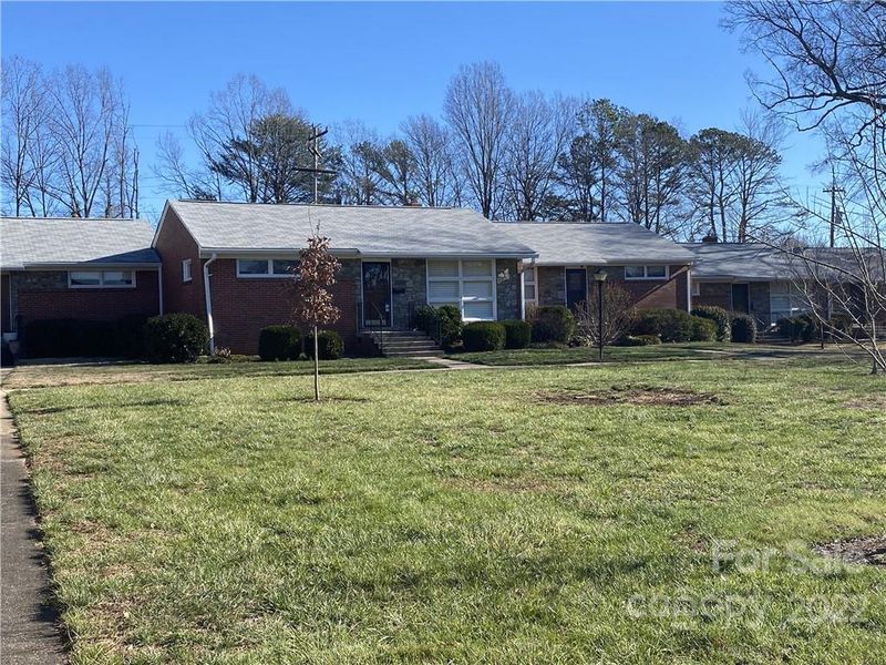 4763 Woodlark Ln, Charlotte, NC 28211