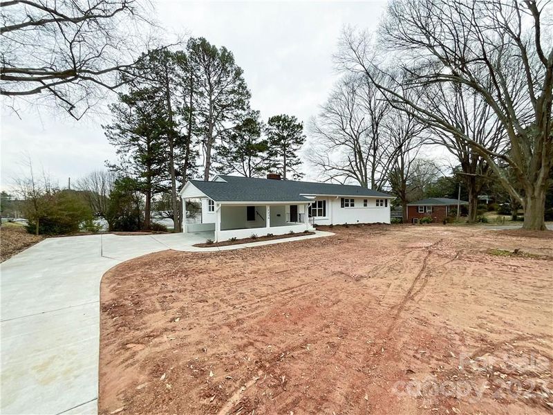 1436 Westbrook Cir, Gastonia, NC 28052