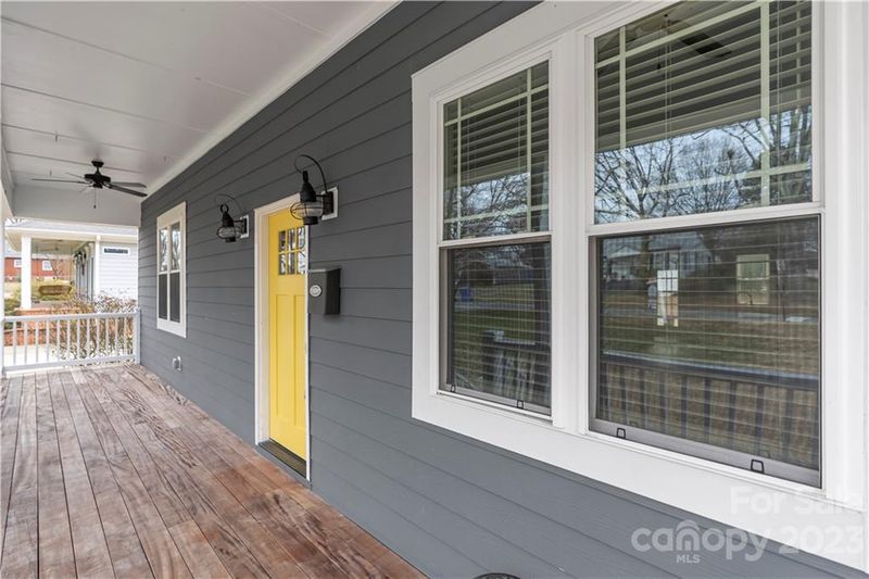 641 Mayflower Ave, Mooresville, NC 28115
