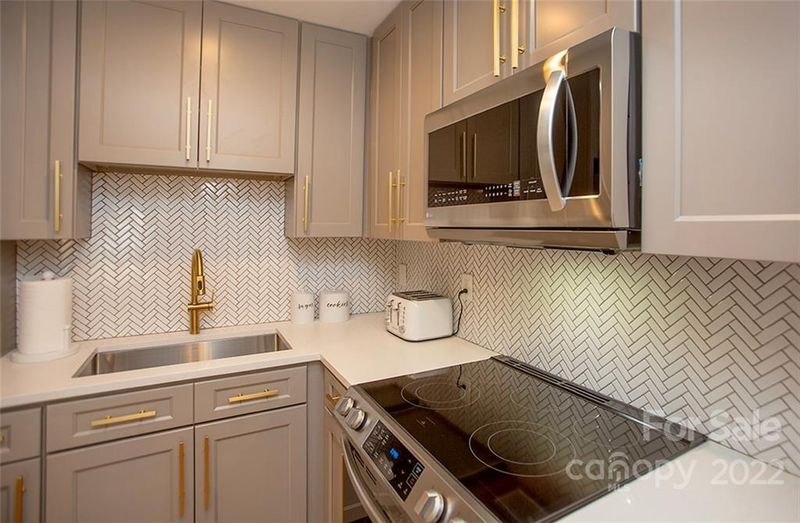 14204 Lancaster Hw, Pineville, NC 28134