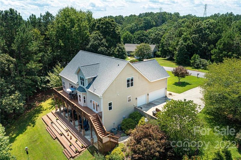 145 Pier Point Dr, Stony Point, NC 28678