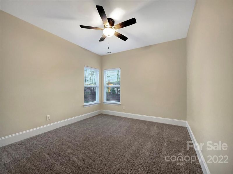 1229 Saint Johns Ave, Matthews, NC 28104