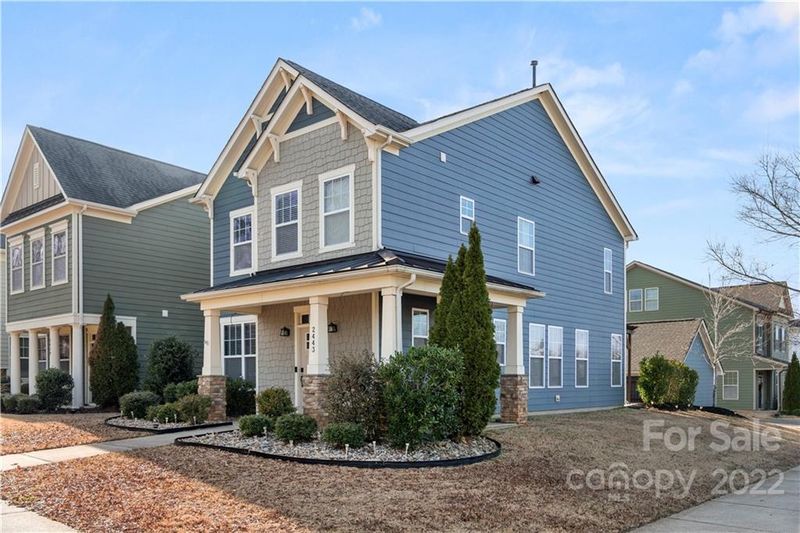 2443 Double Oaks Rd, Charlotte, NC 28206