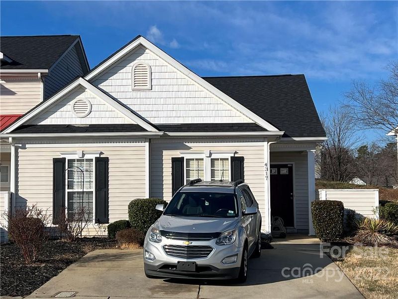 4317 Eaves Ln, Charlotte, NC 28215