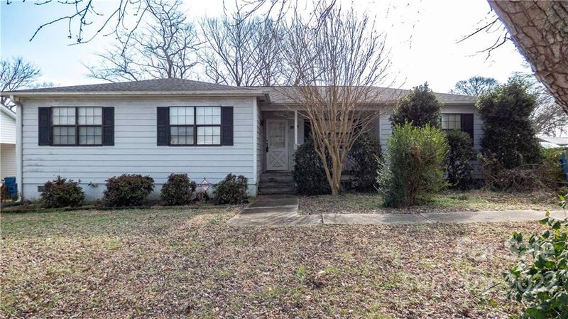 423 Glendale Ave, Mount Holly, NC 28120