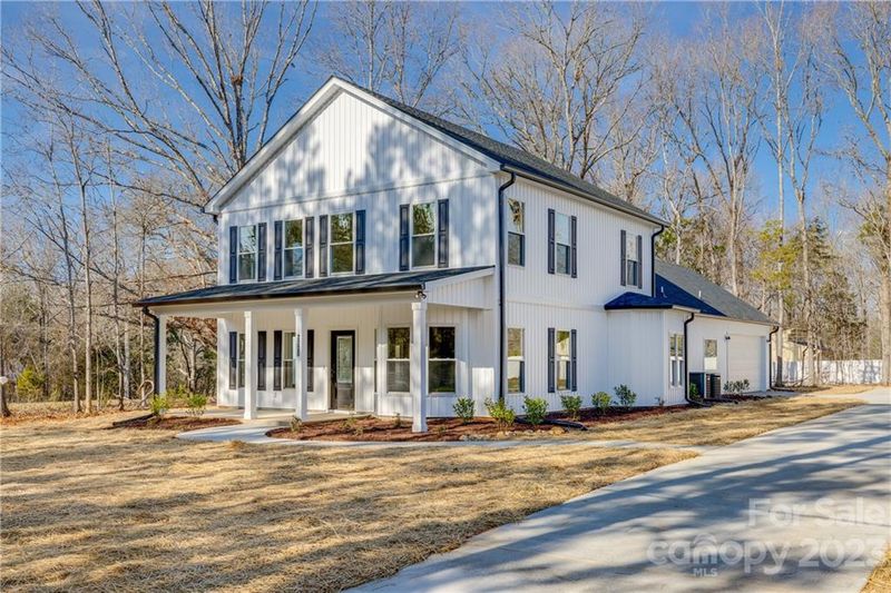 2220 University Dr, Lancaster, SC 29720