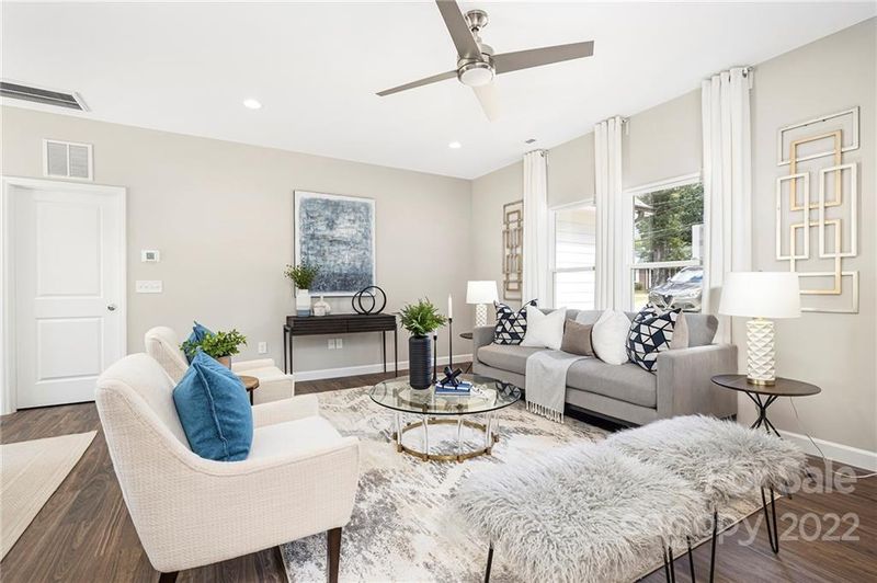 611 W Craighead Rd, Charlotte, NC 28206