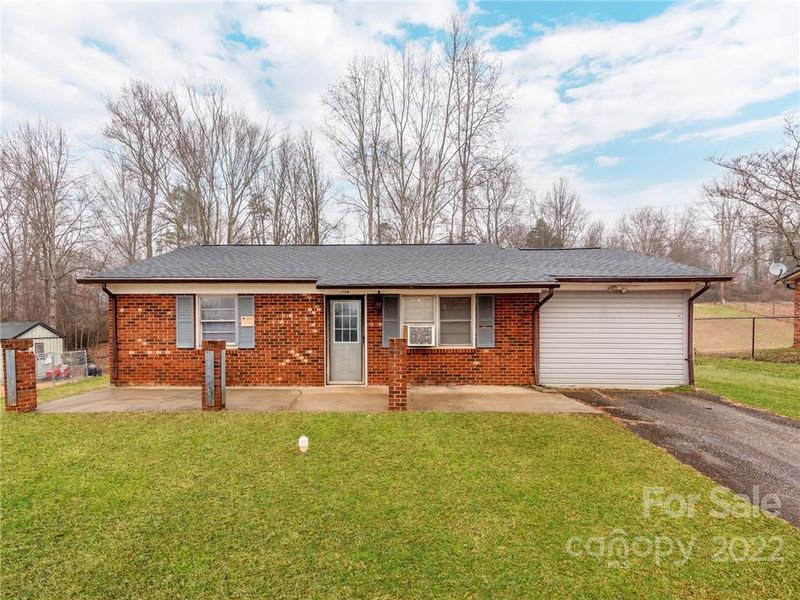 332 Winchester Rd, Troutman, NC 28166