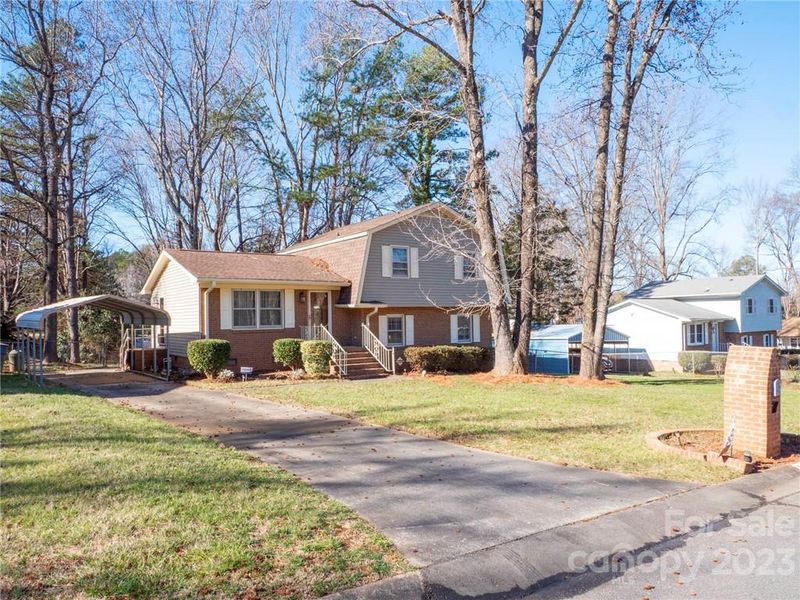 3809 Cobbleridge Dr, Charlotte, NC 28215