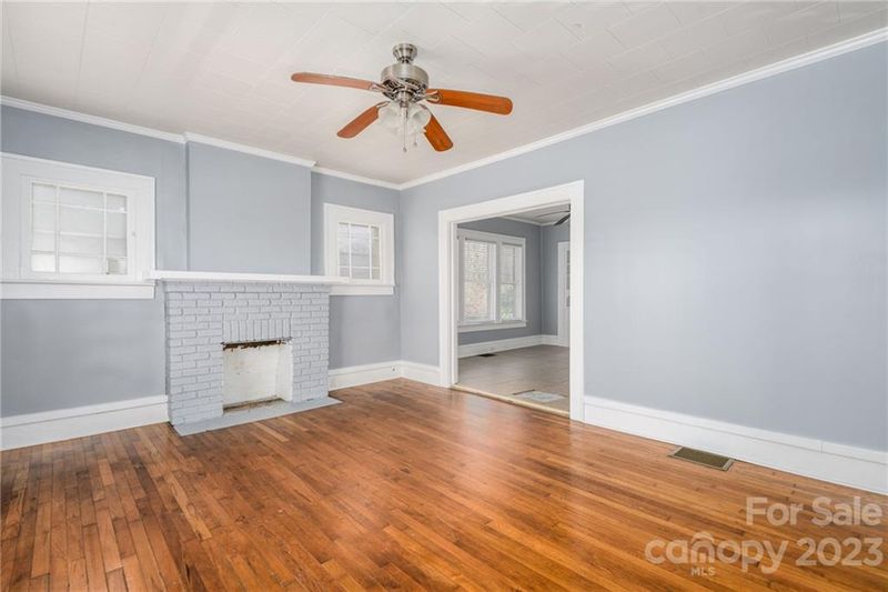 721 2nd Ave SE, Hickory, NC 28602