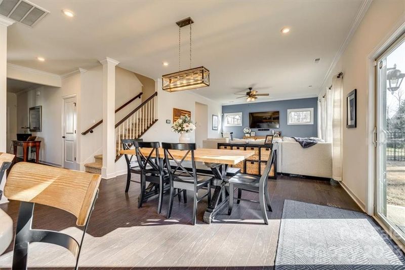 9845 Steele Meadow Rd, Charlotte, NC 28273