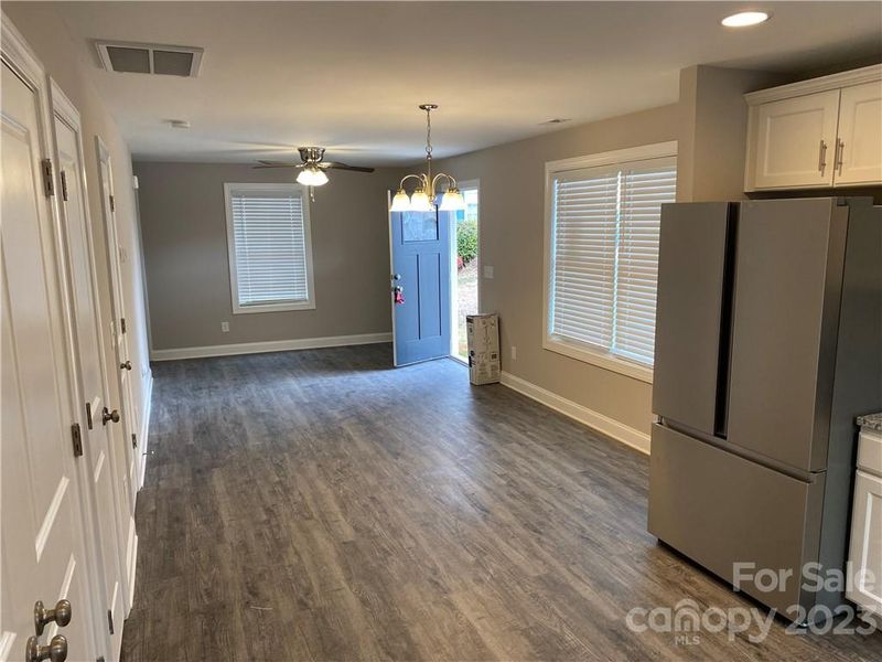 2015 Brantley Creek Dr, Kannapolis, NC 28083