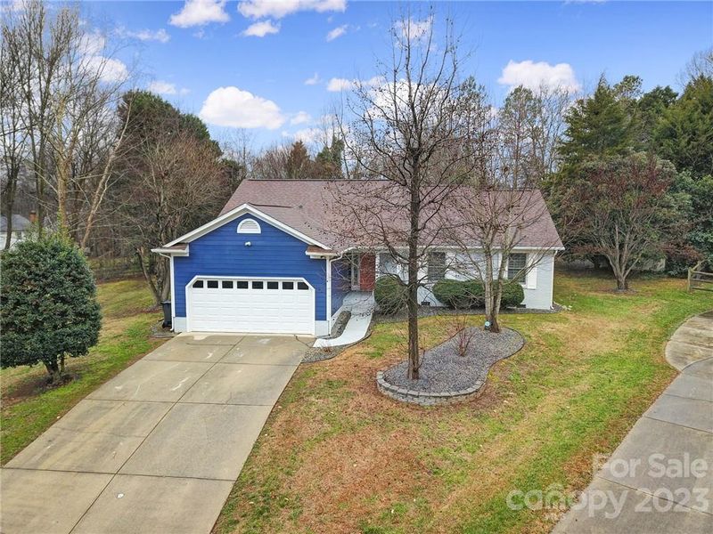 1841 Golden Heights Ct, Charlotte, NC 28214