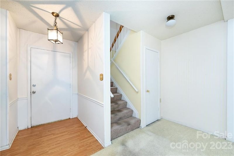 8328 Ramath Dr, Charlotte, NC 28211