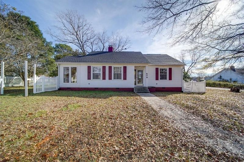 608 Still St, Chester, SC 29706