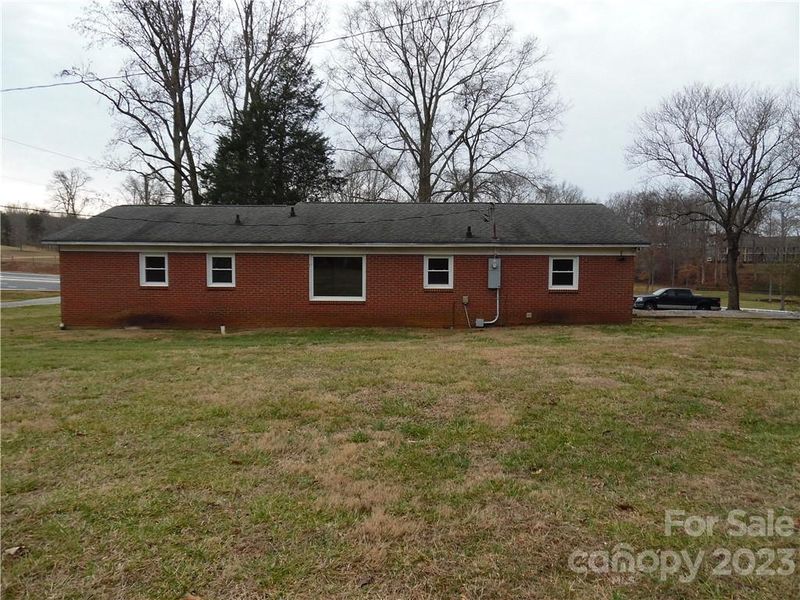 4692 S Nc 16 Hw, Maiden, NC 28650