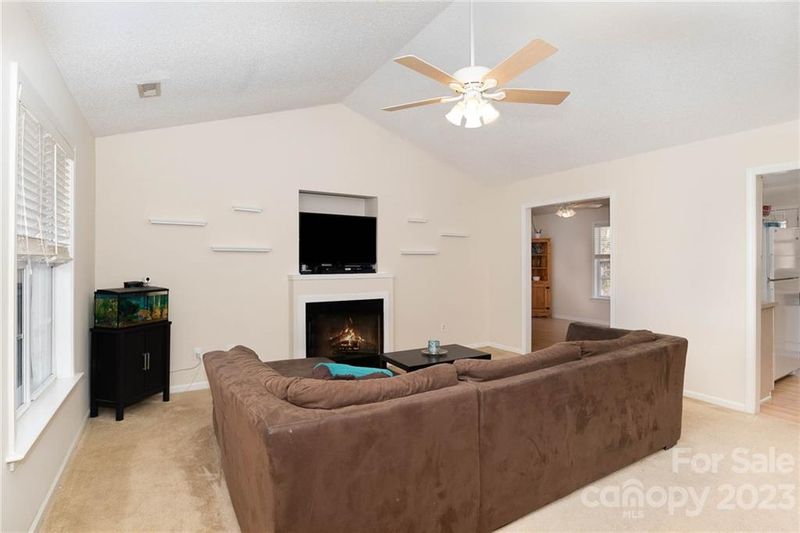 11116 Astoria Dr, Charlotte, NC 28262