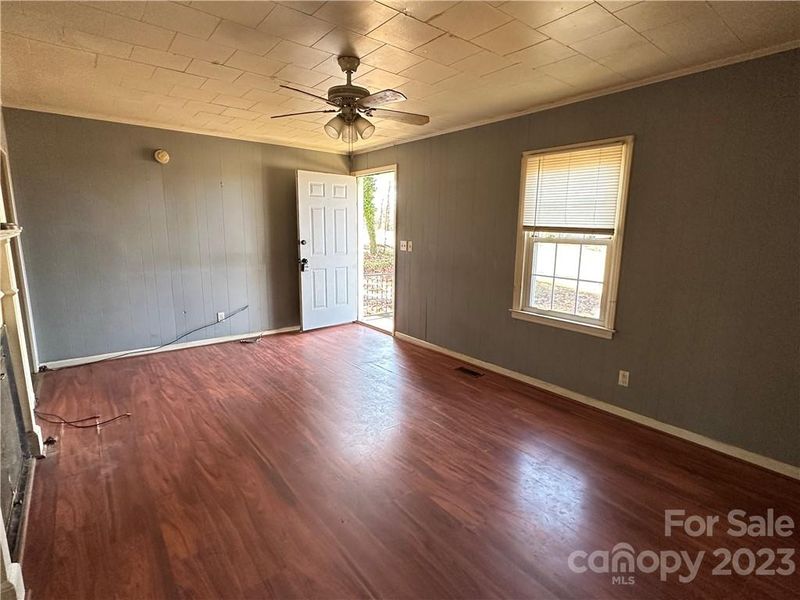 612 Highland St, Gastonia, NC 28052