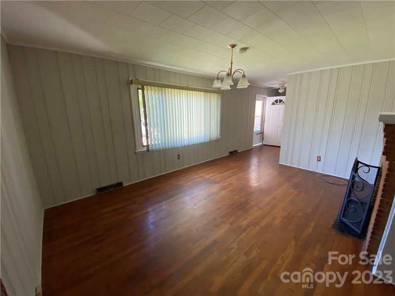 524 Rankin Ave, Mount Holly, NC 28120