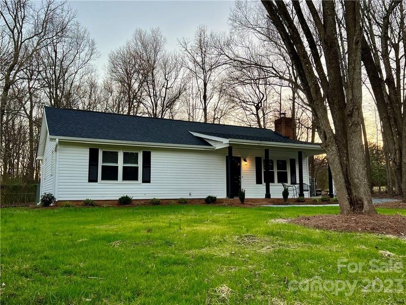 6203 Mcgregor Dr, Charlotte, NC 28227