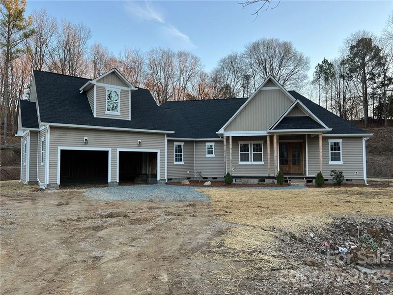 911 Silver Fox Dr, Concord, NC 28025