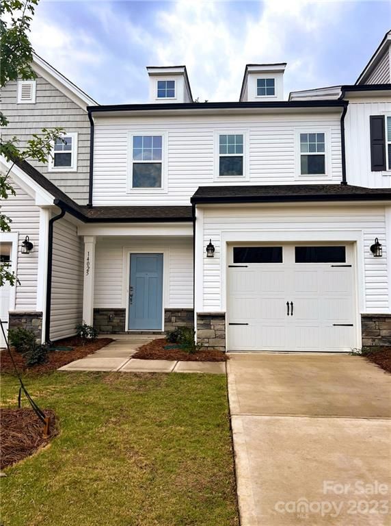 12037 Basking Dr #29, Charlotte, NC 28214