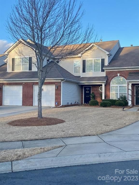10338 Stineway Ct, Pineville, NC 28134