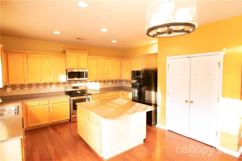 11313 Erwin Ridge Ave, Charlotte, NC 28213