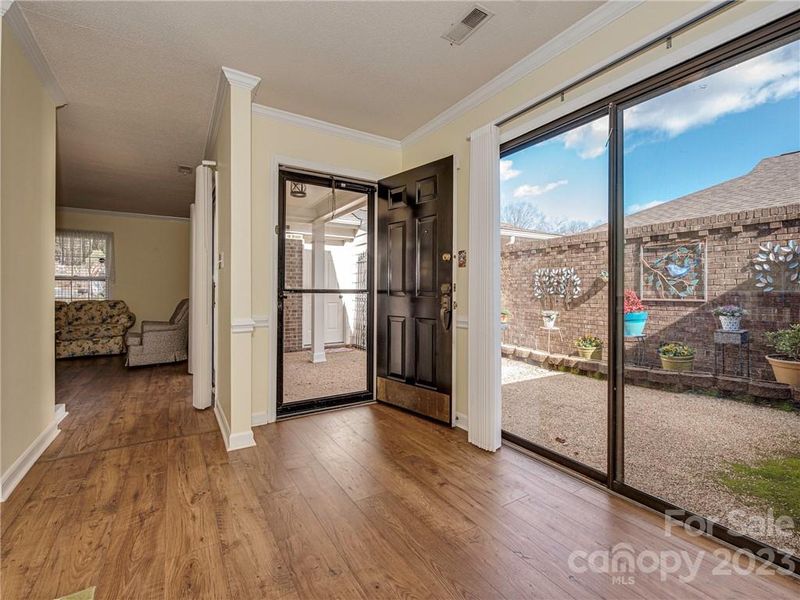 2424 Quail Lake Dr, Charlotte, NC 28210