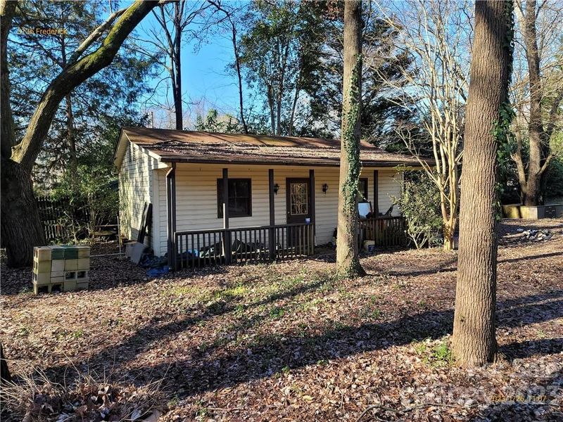 3136 Frederick Pl, Charlotte, NC 28210