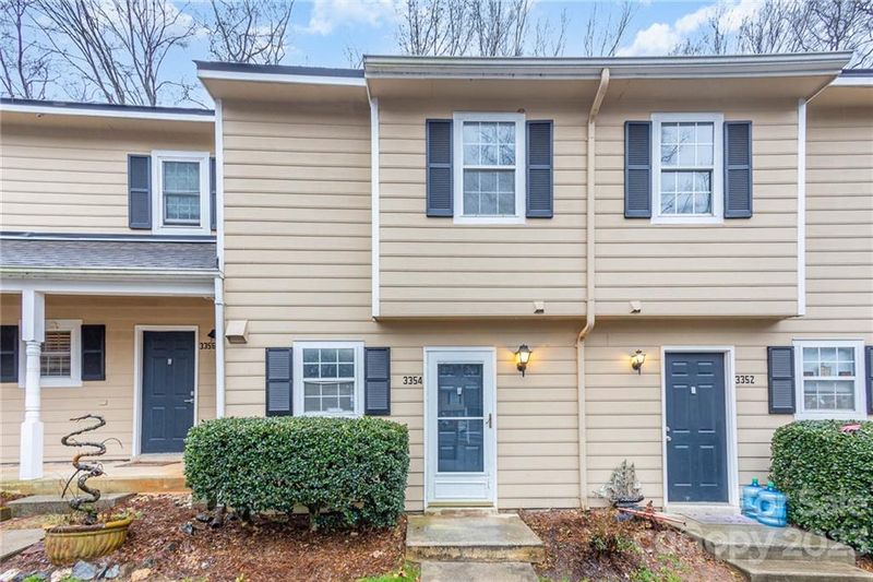 3354 Heathstead Pl, Charlotte, NC 28210