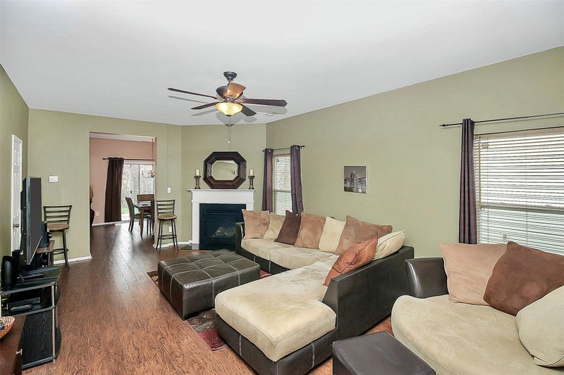 8934 Chalkstone Rd, Charlotte, NC 28216