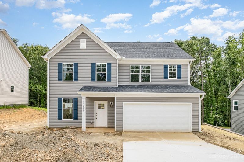 13519 Circle Dr, Charlotte, NC 28262