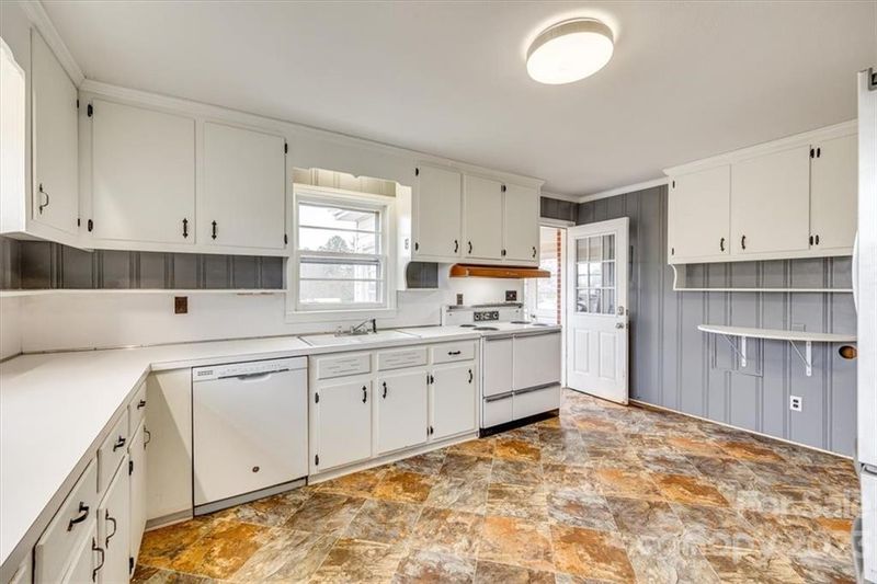 3452 Lancaster Hw, Richburg, SC 29729