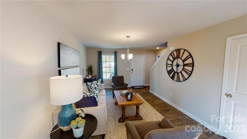 2233 Rolling Hills Dr, Dallas, NC 28034