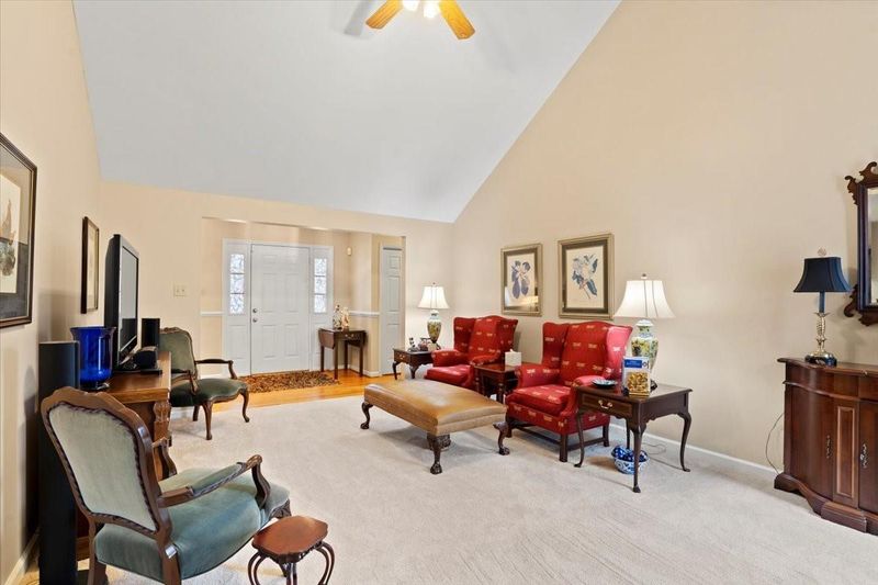 825 Deer Path Pl, Mooresville, NC 28115