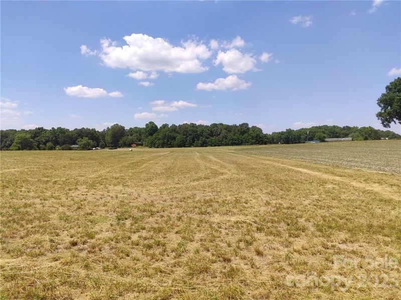 6910 Morgan Mill Rd, Monroe, NC 28110
