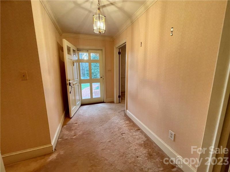 95 Ingleside Dr, Concord, NC 28025