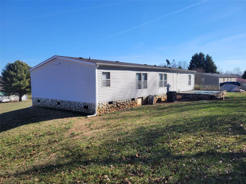 3251 Appletree Ct, Vale, NC 28168