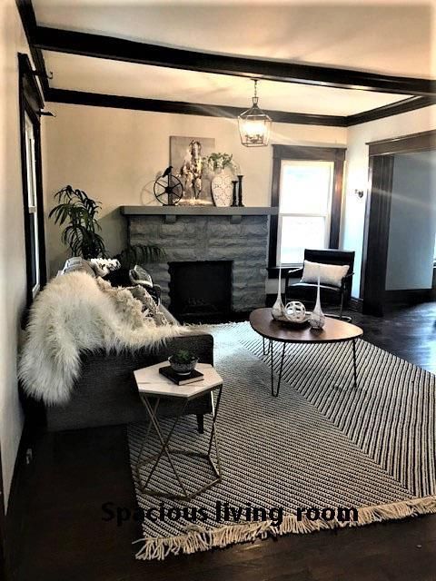 3910 Forest Ave, Kansas City, MO 64110