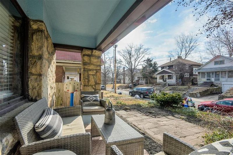 720 Corbin Ter, Kansas City, MO 64111