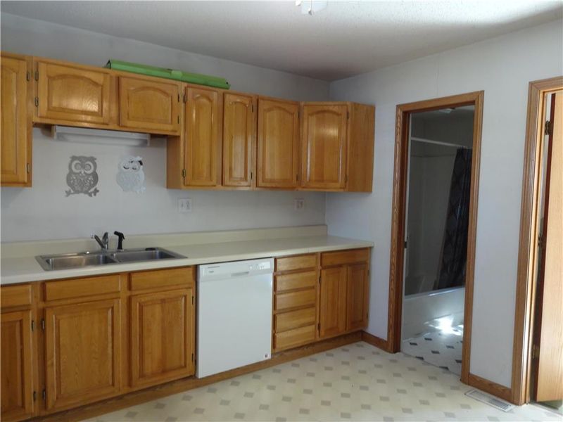 1510 Santa Fe St, Atchison, KS 66002