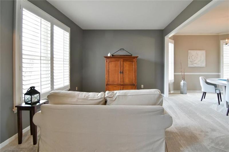 15921 Birch St, Overland Park, KS 66085