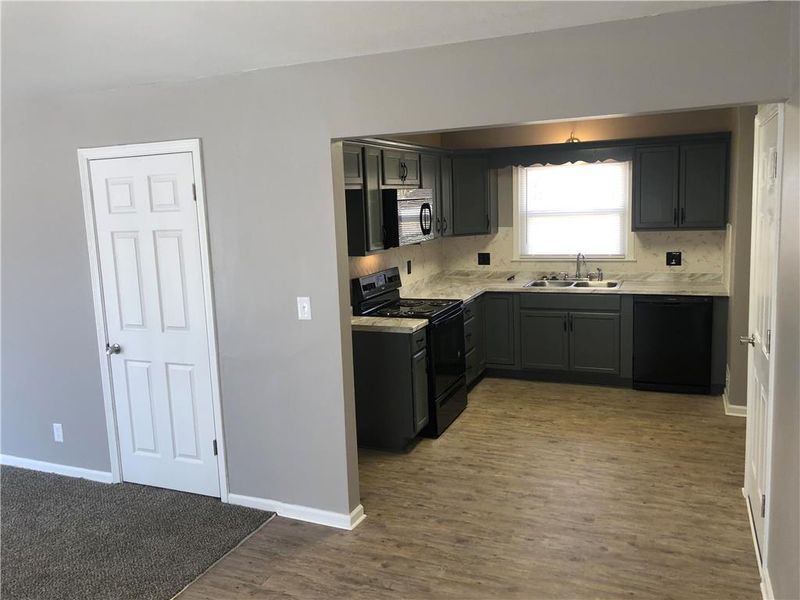 6312 E 102 Ter, Kansas City, MO 64134