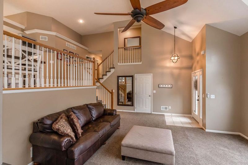 7317 NW 85th Ter, Kansas City, MO 64153